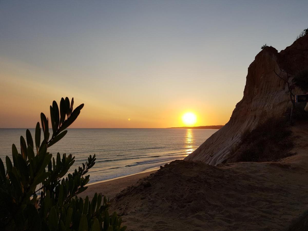 Excellent T2 Apartment With Pools 400M Falesia Beach Albufeira Exterior photo